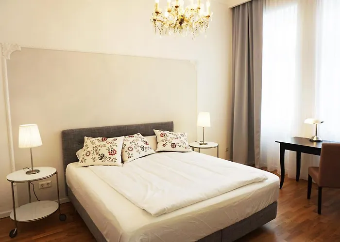 My Suite * וינה